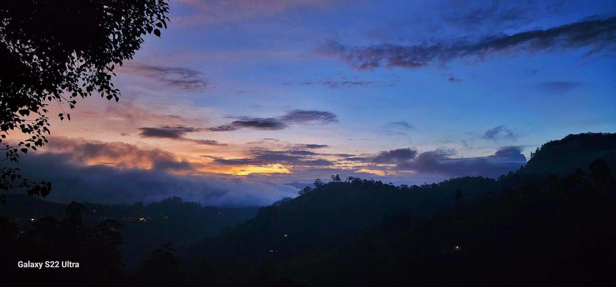 Rainbow Sky Cottage Ella Ngoại thất bức ảnh