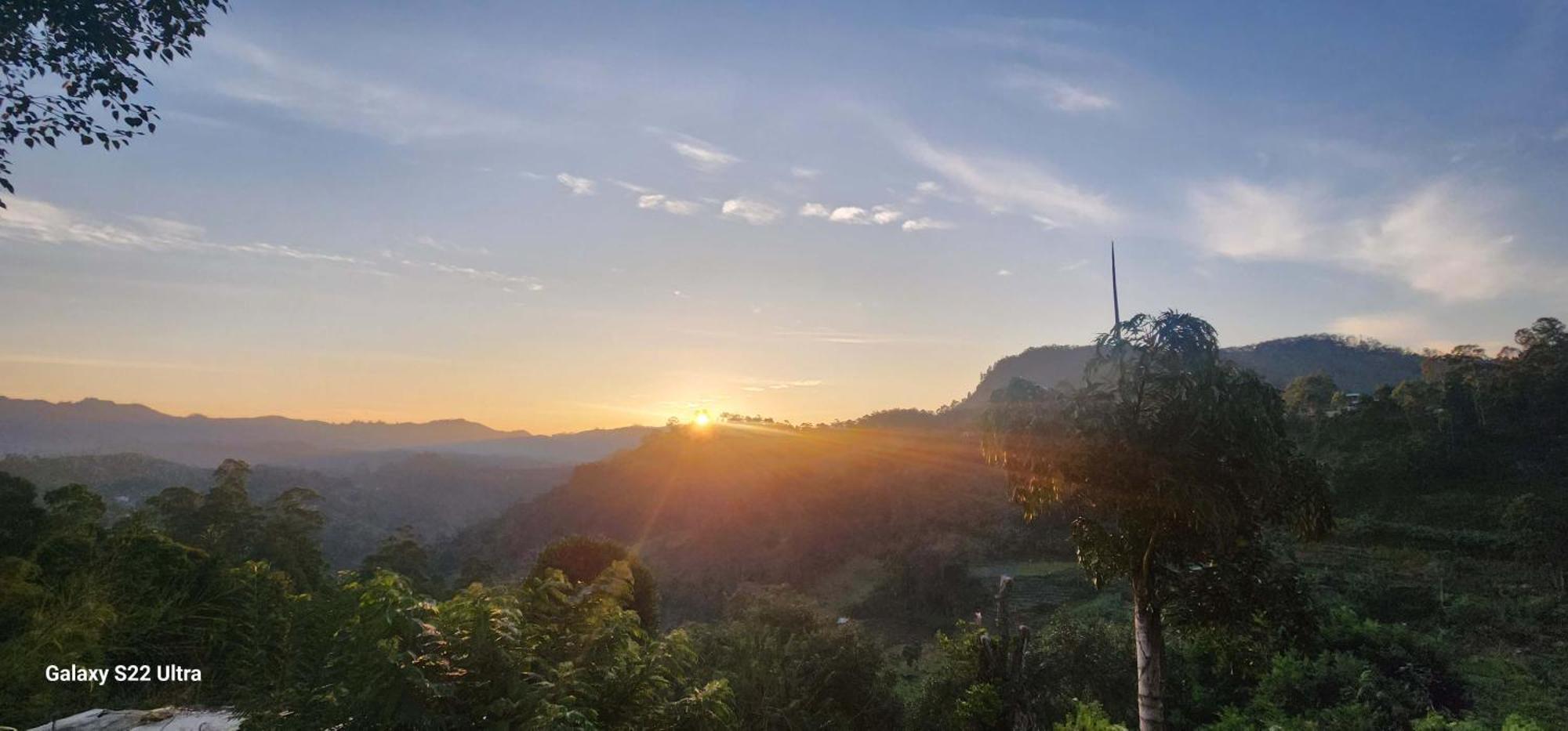 Rainbow Sky Cottage Ella Ngoại thất bức ảnh