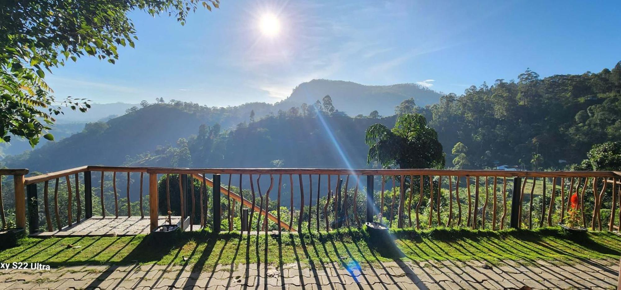 Rainbow Sky Cottage Ella Ngoại thất bức ảnh